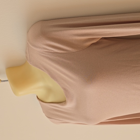 Forever 21 Bodycon Long Sleeve Roud Neck Cream Stretch Mini Dress Size M - Picture 3 of 8